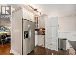 210 Windermere Road SW - photo 17