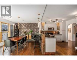 210 Windermere Road SW - photo 22
