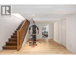 210 Windermere Road SW - photo 31