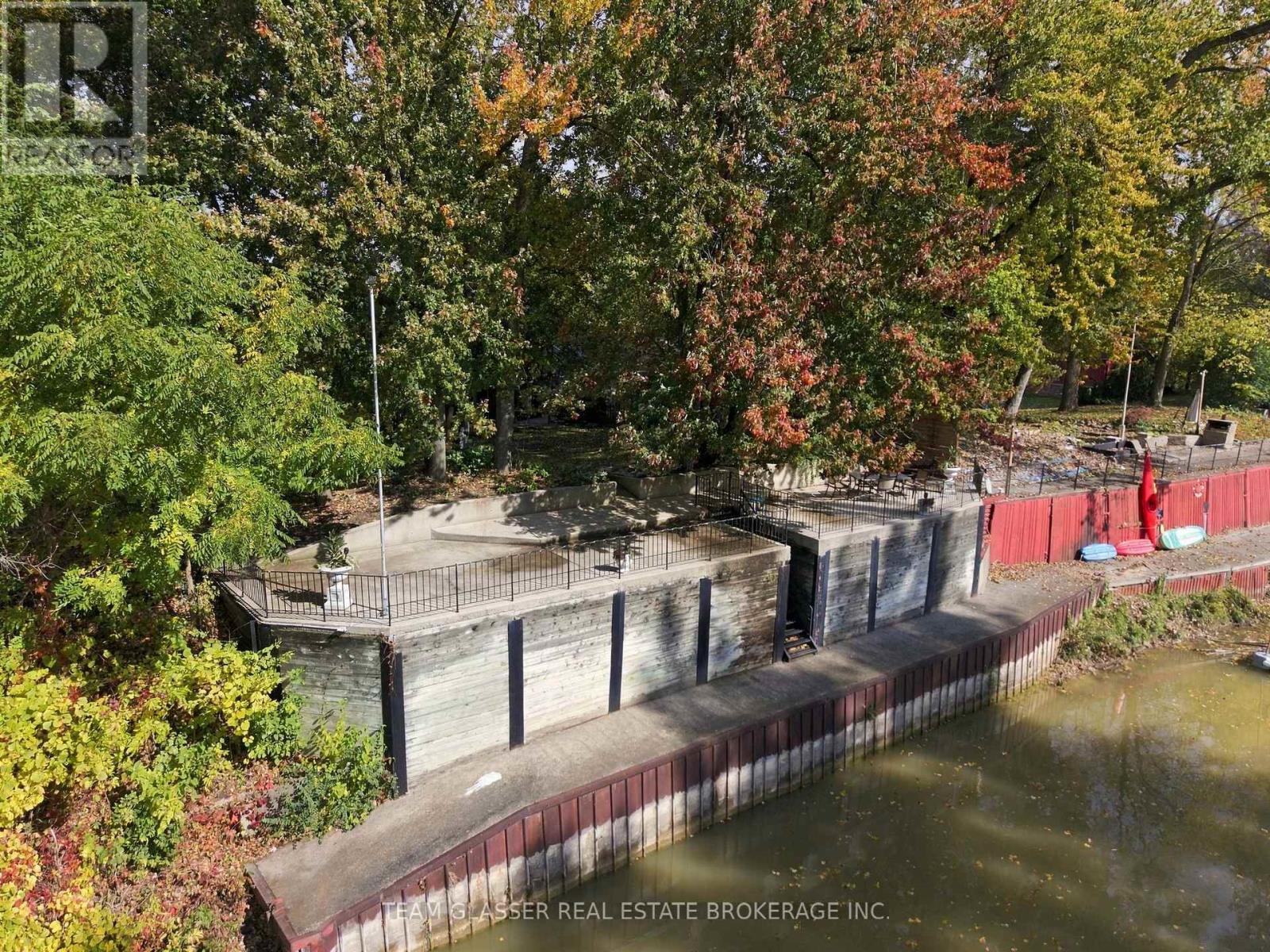 8421 Defore Drive — photo 43