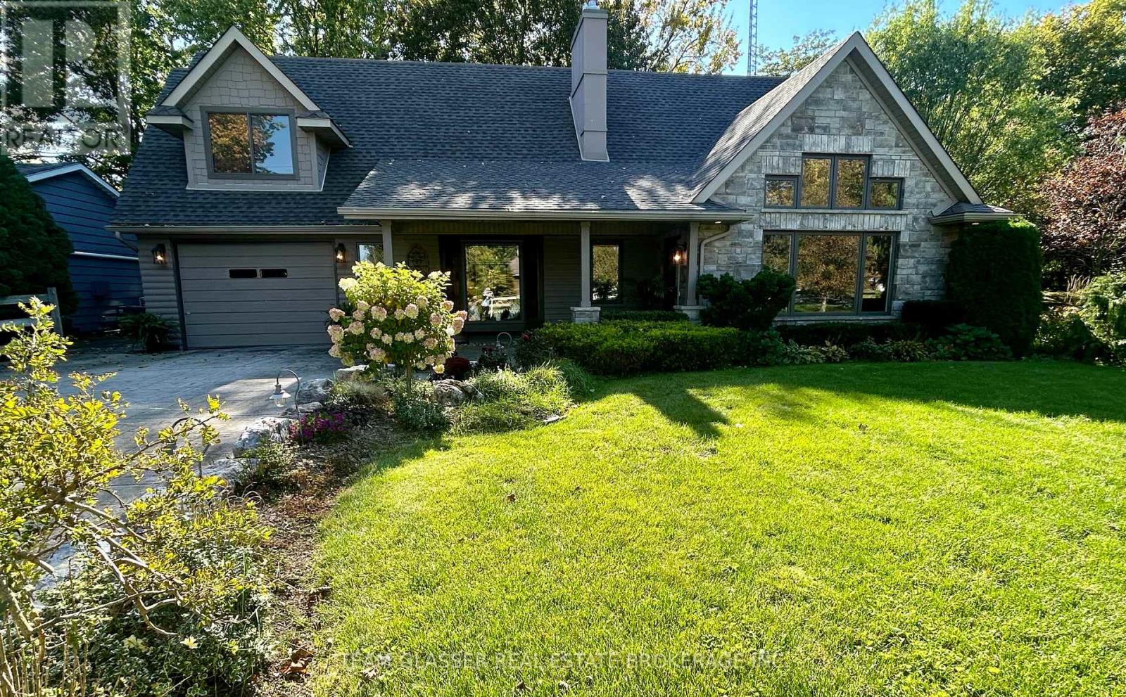 8421 Defore Drive — photo 47