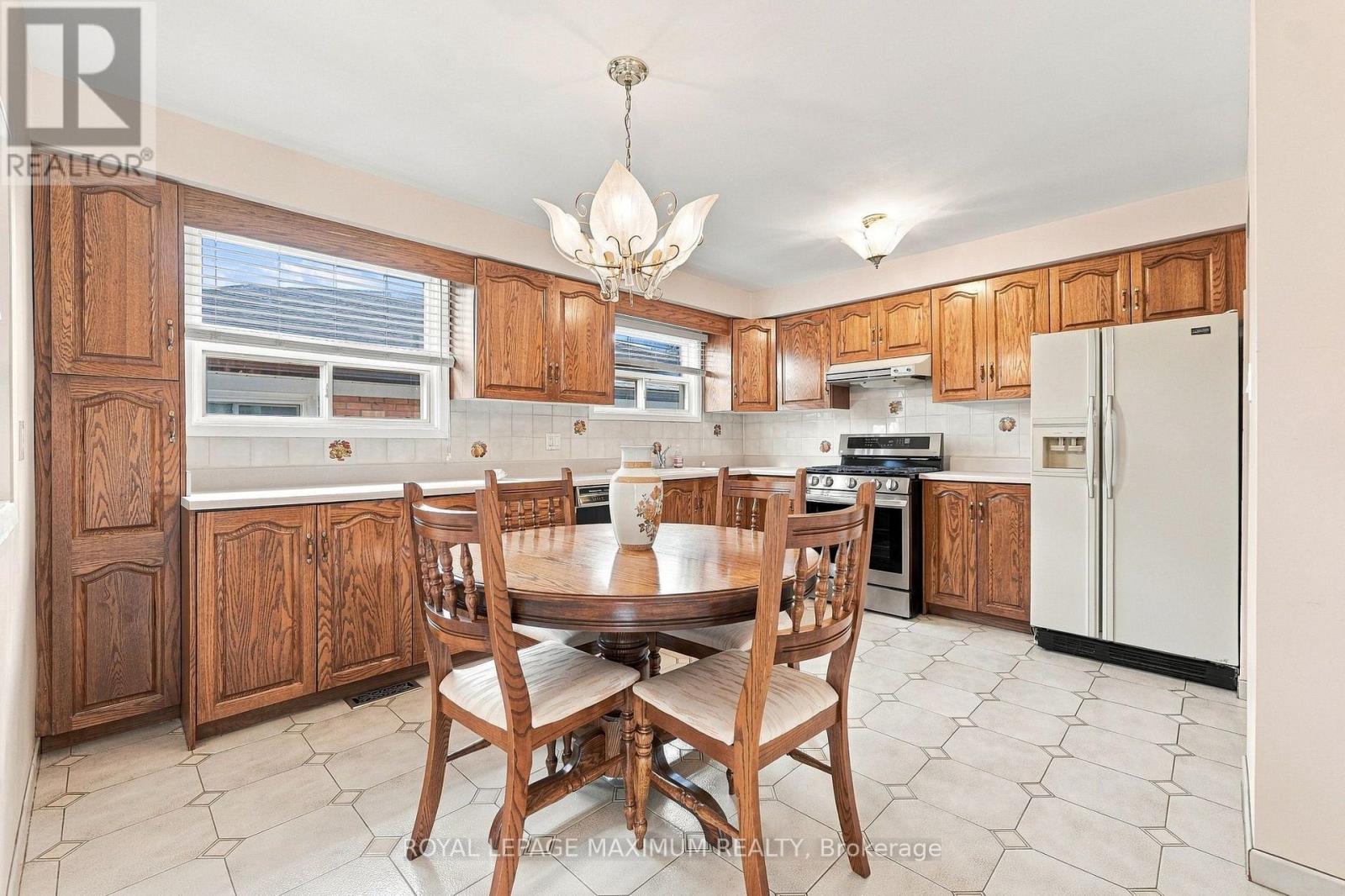 66 SPENVALLEY DRIVE - 9