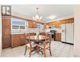 66 Spenvalley Drive, Toronto, ON M3L1Z1 Photo 9