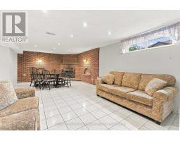 66 Spenvalley Drive, Toronto, ON M3L1Z1 Photo 32