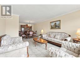 66 Spenvalley Drive, Toronto, ON M3L1Z1 Photo 15