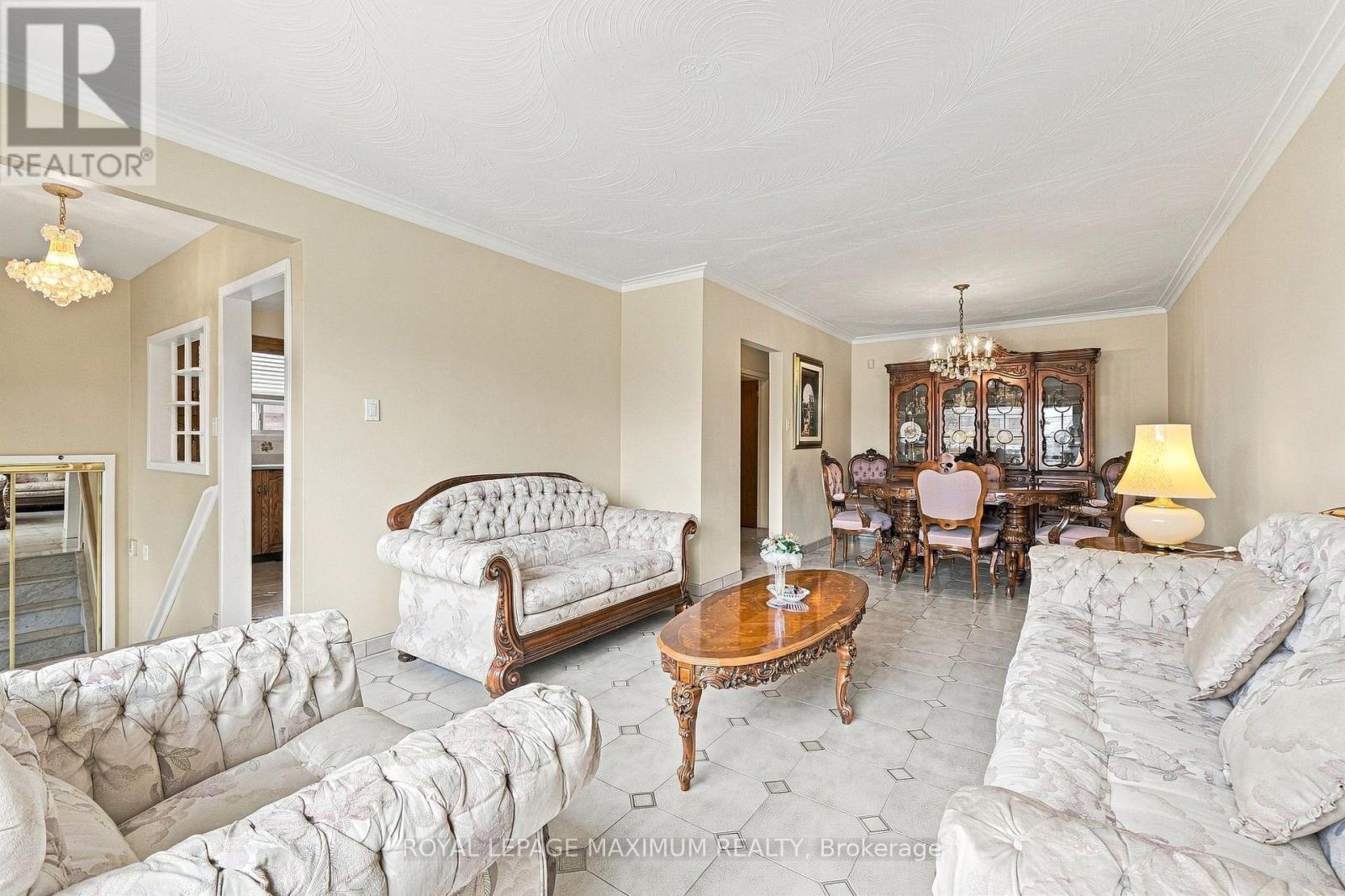 66 Spenvalley Drive — photo 16