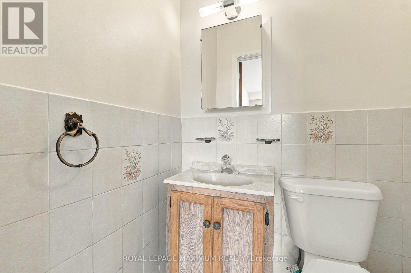 66 Spenvalley Drive — photo 24