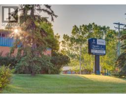 2790 19 Avenue SW - photo 39