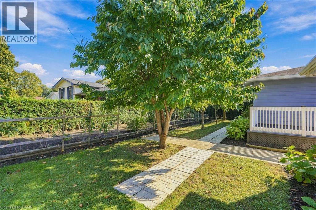 11 DAWN Road - 22