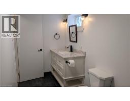 54 Winchester Boulevard Unit# Lower, Hamilton, ON L8T2M8 Photo 15