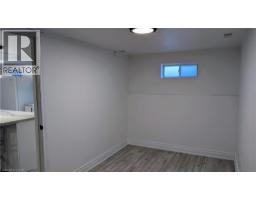 54 Winchester Boulevard Unit# Lower, Hamilton, ON L8T2M8 Photo 9