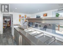 191 Main Street, Yarmouth, NS B5A5G3 Photo 12