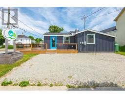 191 Main Street, Yarmouth, NS B5A5G3 Photo 6