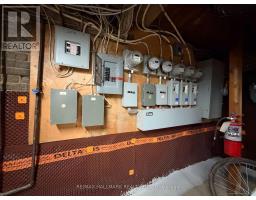 1304 Queen Street E, Toronto, ON M4L1C4 Photo 12