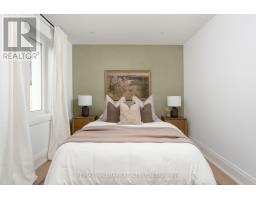 1075 Greenwood Avenue, Toronto, ON M4J4E2 Photo 21
