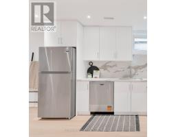 1075 Greenwood Avenue, Toronto, ON M4J4E2 Photo 34