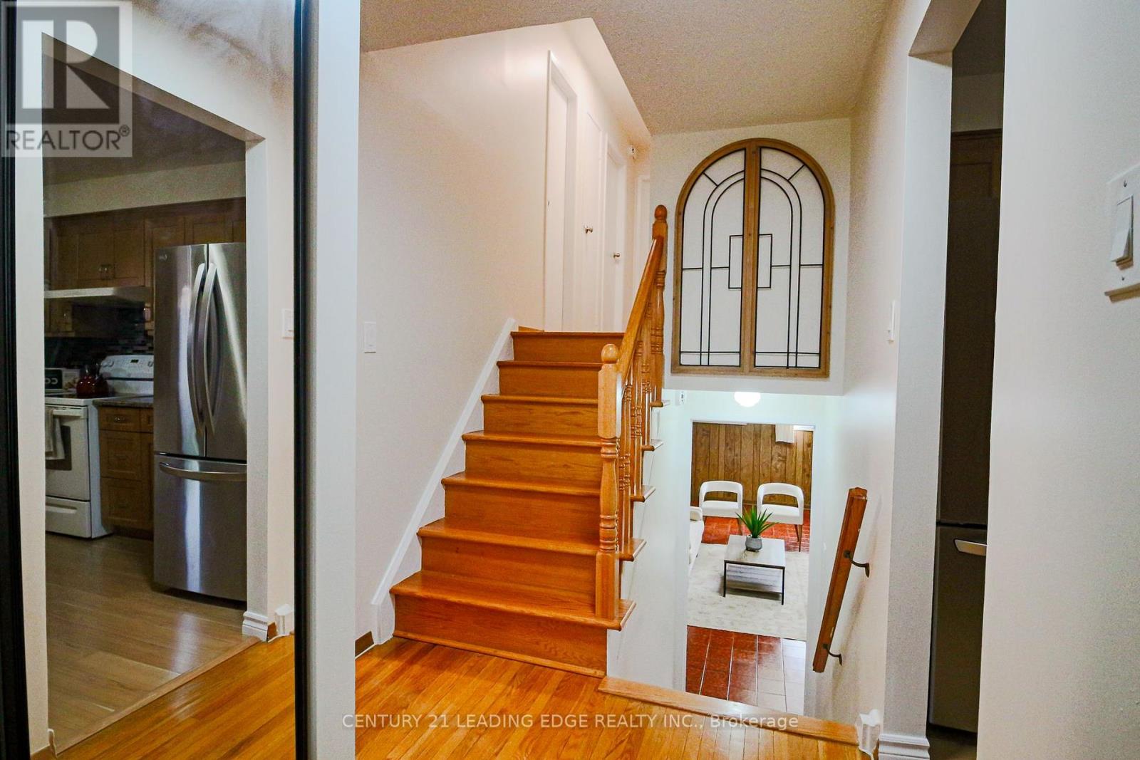55 Mammoth Hall Trail, Toronto, ON photo 12
