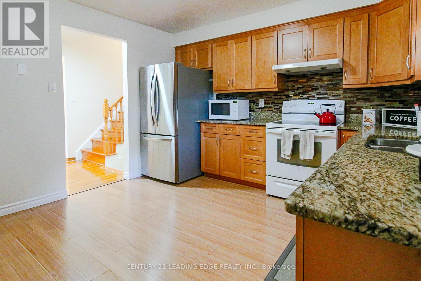 55 Mammoth Hall Trail, Toronto, ON photo 22