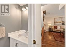 Bathroom - 1106 - 19 Rosebank Drive, Toronto, ON M1B5Z2 Photo 6