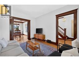 Foyer - 172 Kensington Avenue S, Hamilton, ON L8M3H5 Photo 11