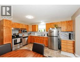 5401 65 Street, Camrose, AB T4V4L8 Photo 14