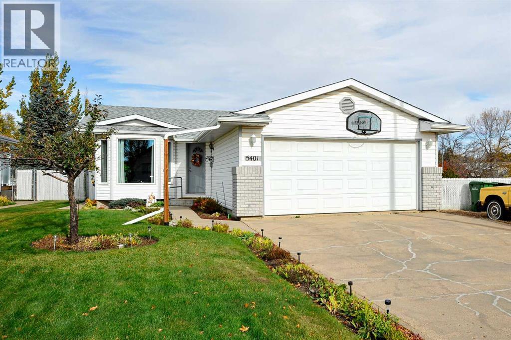 Photo of 5401 65 Street, Camrose