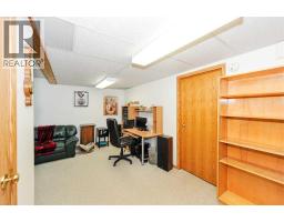 5401 65 Street, Camrose, AB T4V4L8 Photo 31