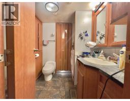4354 Highway 3 Unit# 84, Keremeos, BC V0X1N1 Photo 8