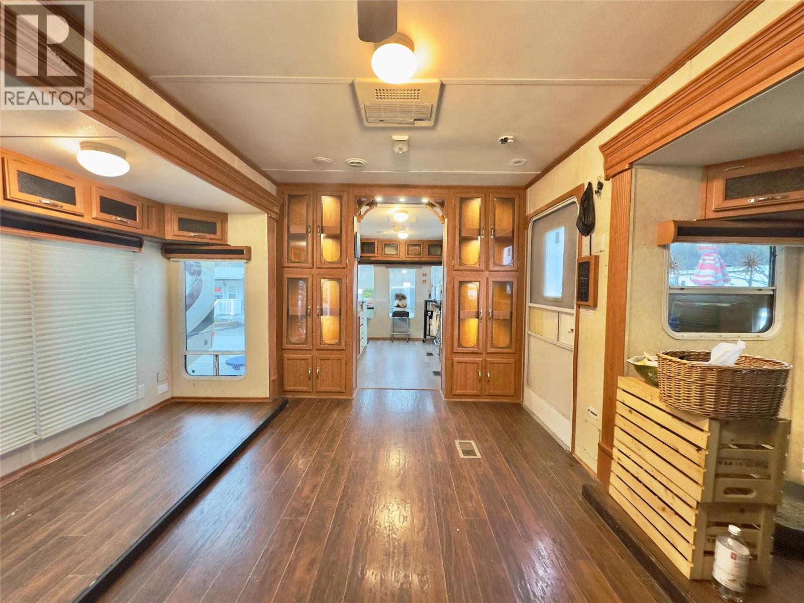 84 4354 Highway 3 Other, Keremeos