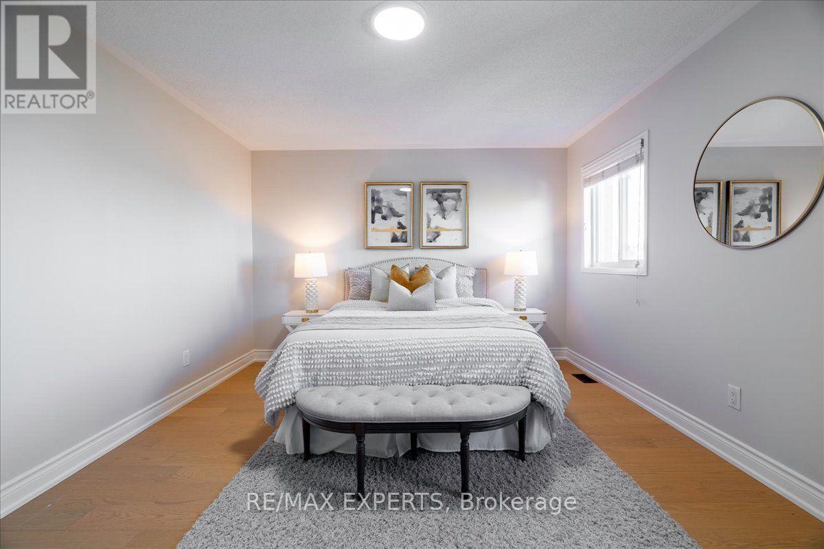 147 Armstrong Crescent — photo 29