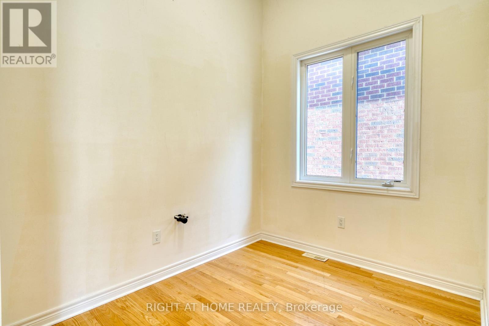 171 Maurier Boulevard — photo 20