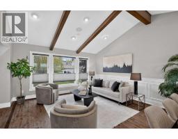 323 Parkview Crescent SE - photo 3