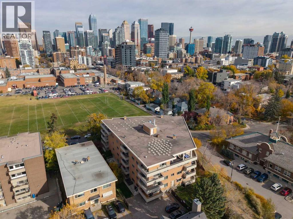 303, 629 Royal Avenue SW - photo 44