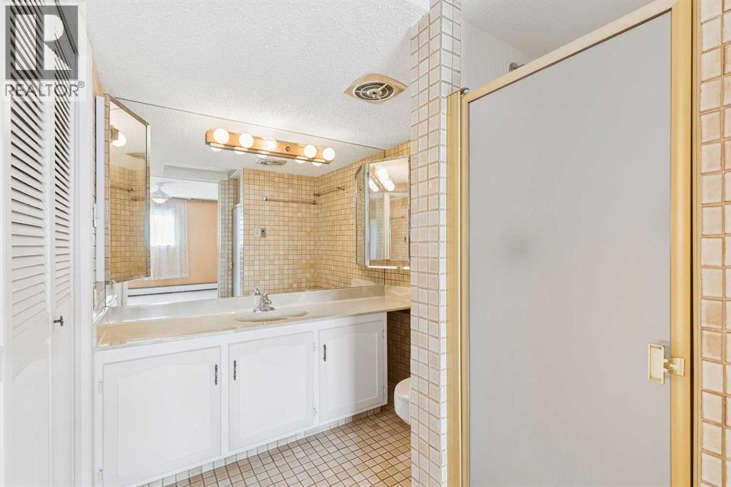 303, 629 Royal Avenue SW - photo 28