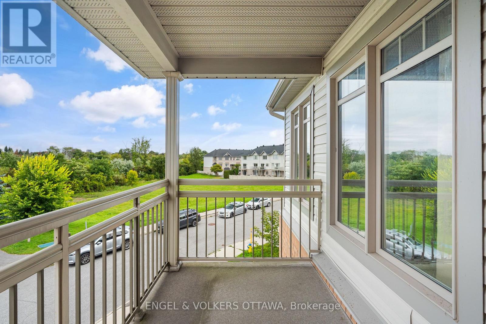 290 Citiplace Drive — photo 22