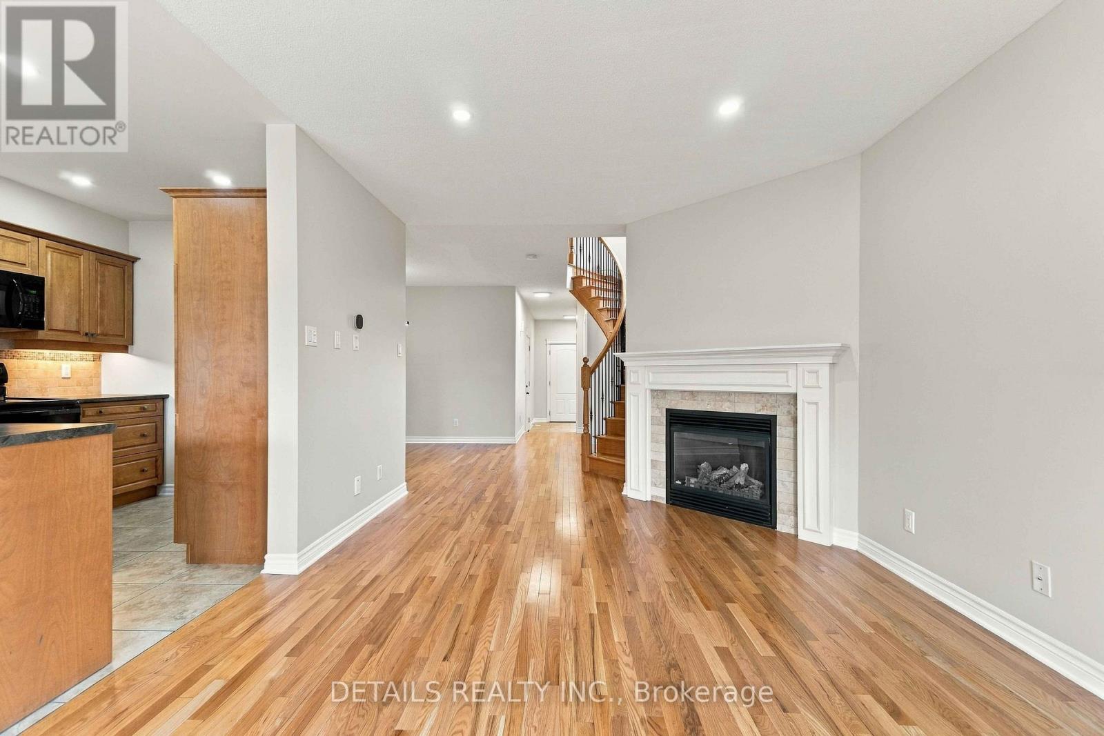 1034 MARCONI AVENUE - 10
