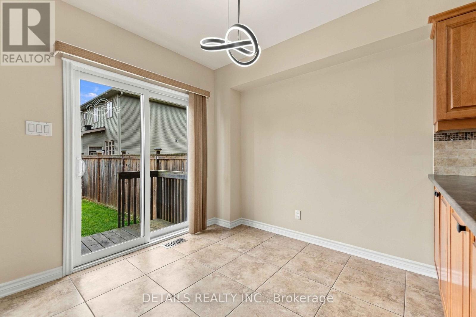 1034 Marconi Avenue — photo 12