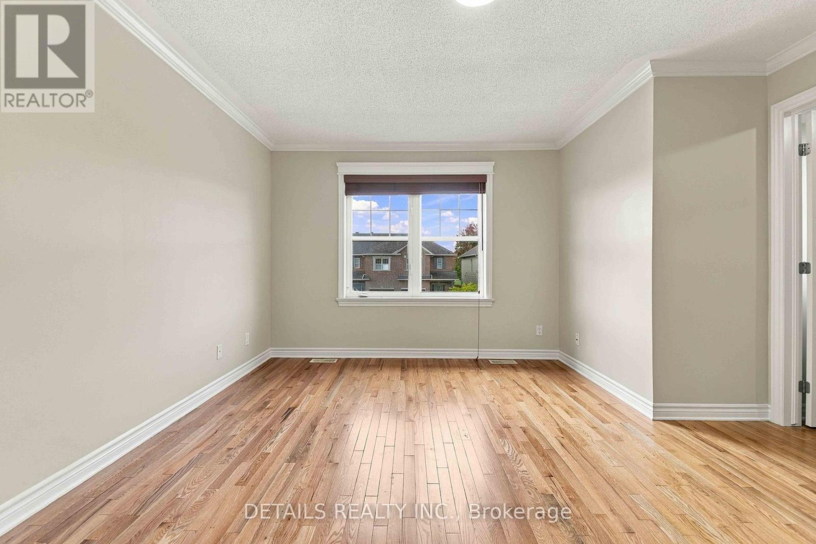 1034 MARCONI AVENUE - 25