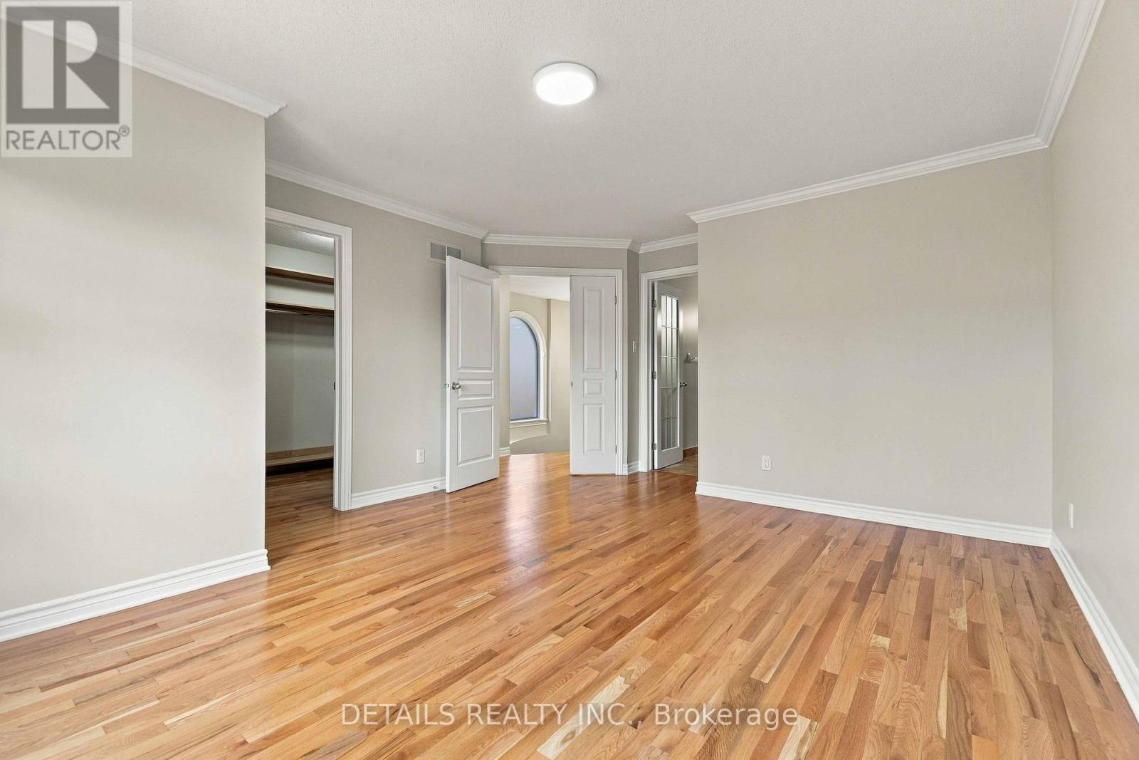 1034 MARCONI AVENUE - 26