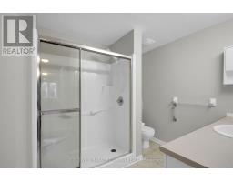 Foyer - F - 10 Daybreak Street, Ottawa, ON K2G6T9 Photo 8