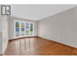 2166 Monson Crescent, Ottawa, ON K1J6A8 Photo 10