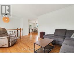 Recreational, Games room - 18 Centre Street, Clarence Rockland, ON K0A1E0 Photo 6