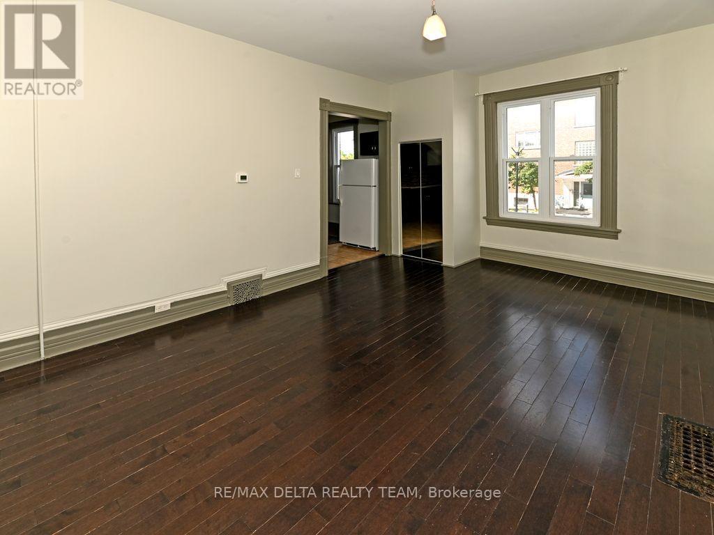 355 Bronson Avenue — photo 7