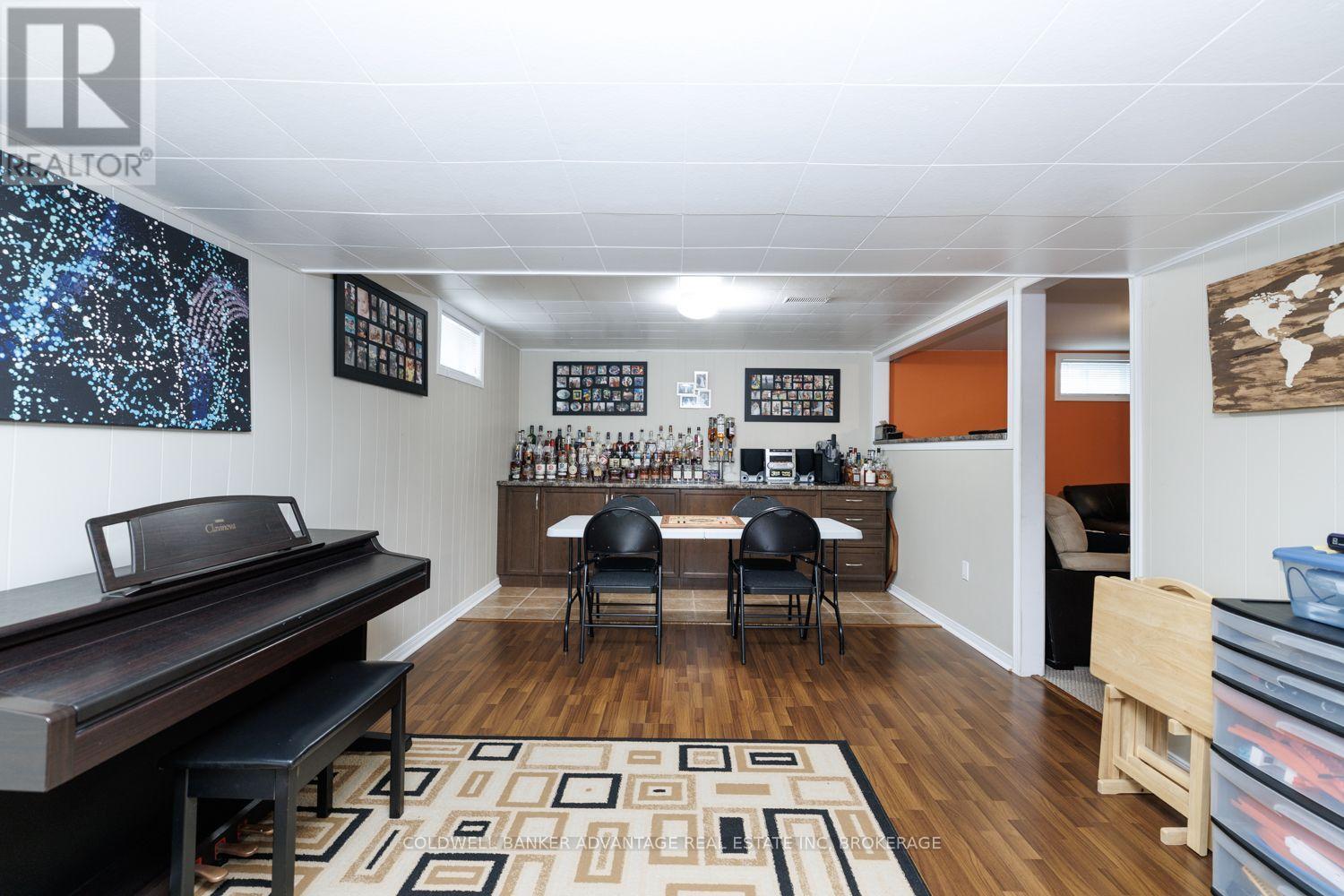 27 Chantal Court — photo 23