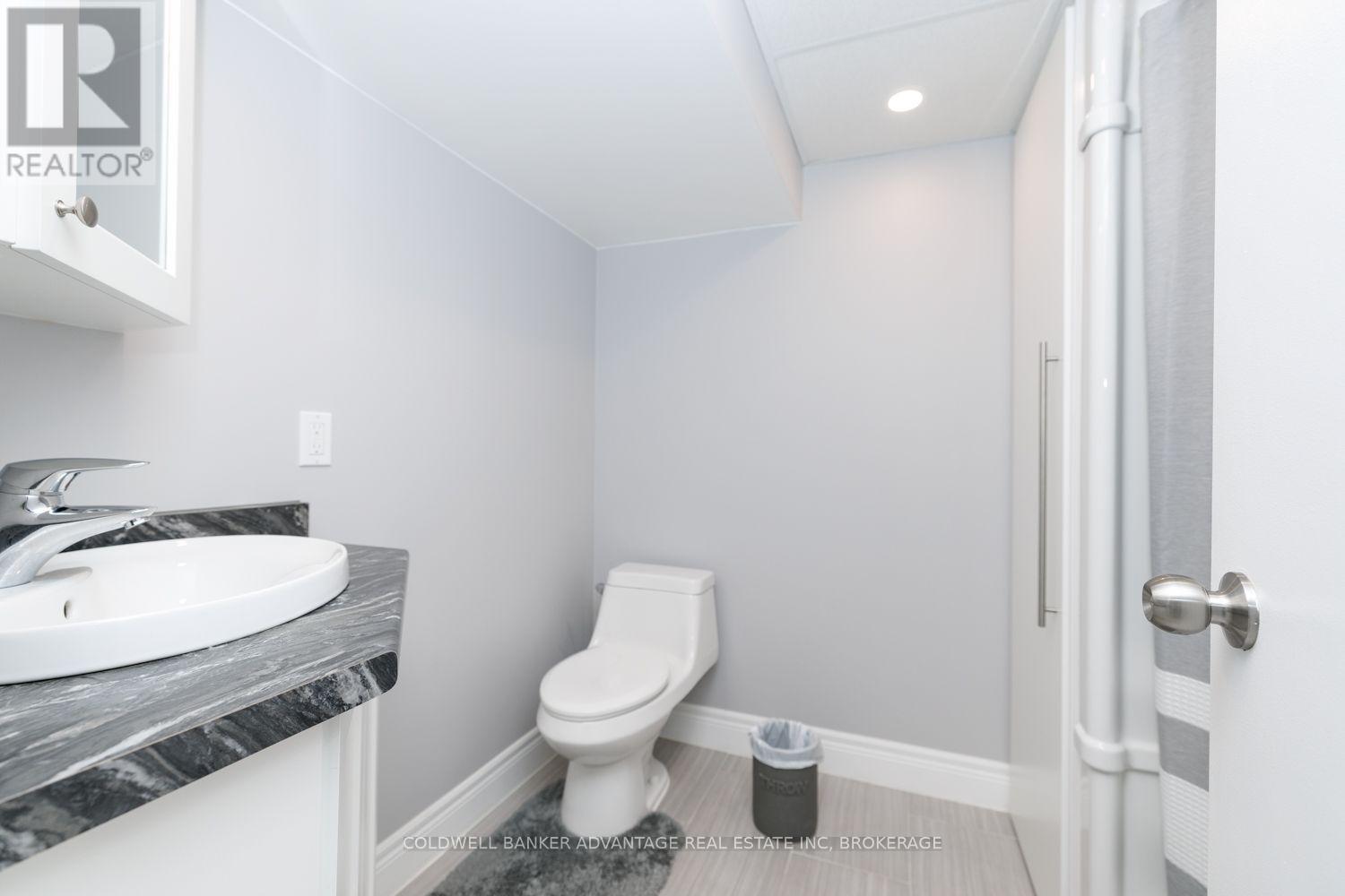 27 Chantal Court — photo 31