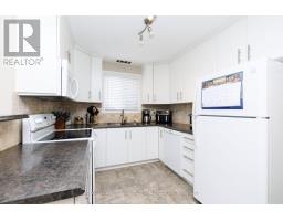 27 Chantal Court, Welland, ON L3B5V3 Photo 11