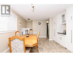 27 Chantal Court, Welland, ON L3B5V3 Photo 9