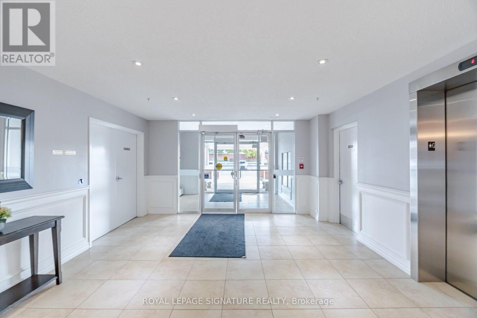 #411 415 GRANGE ROAD - 10