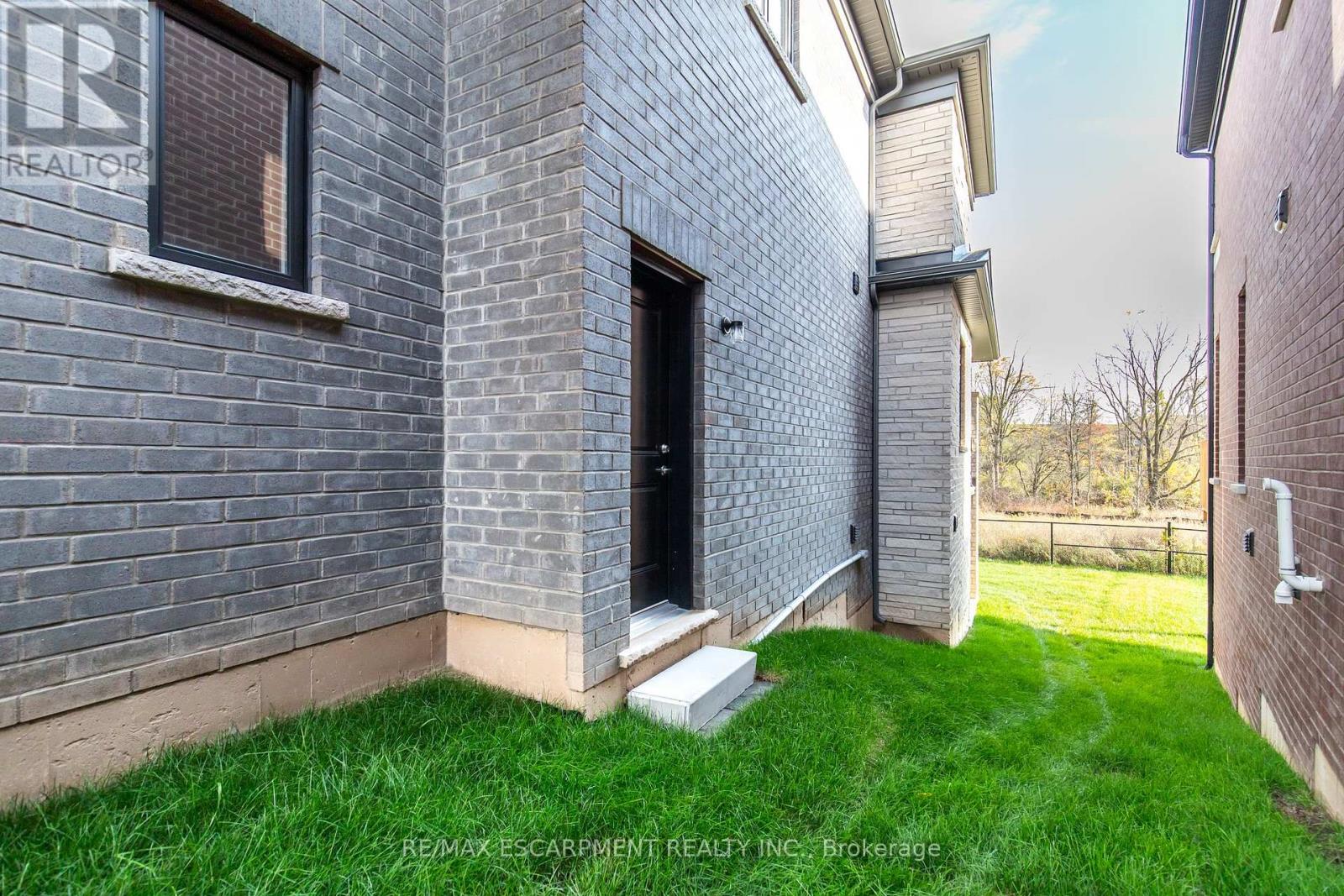 96 Valley Trail Place — photo 46