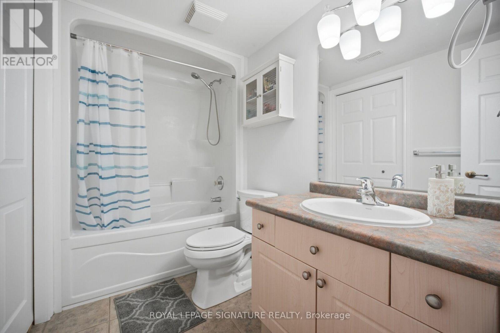 #411 415 GRANGE ROAD - 5